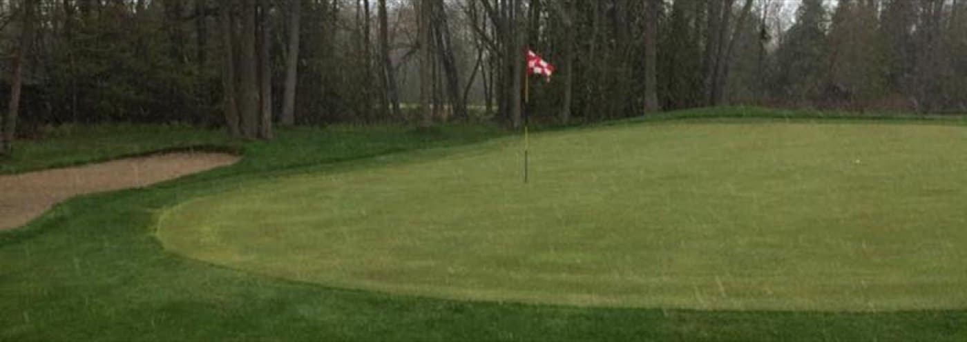 Pines of Georgina golf course
